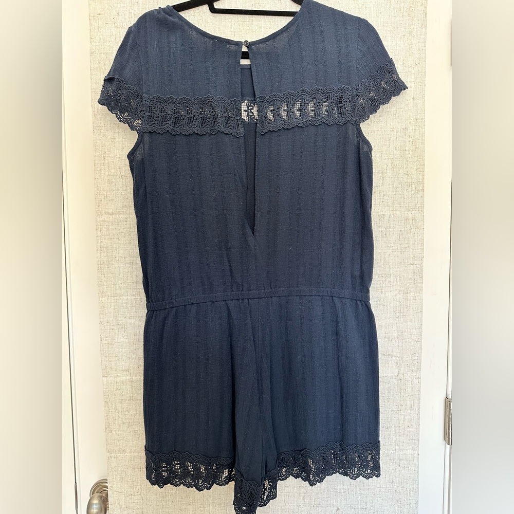 LOFT Beach Crochet Romper - Picture 3 of 4